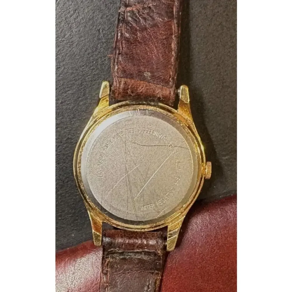VTG Women's 25mm Gold Tone Mickey Mouse watch by Lorus, Leather Band